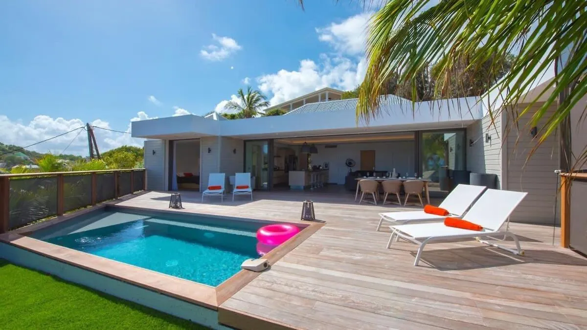 Classy and Serene Villa with Beach Views Petit Cul-de-Sac