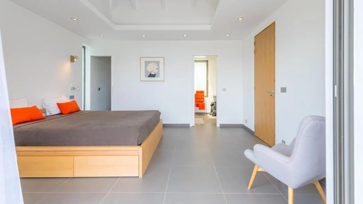 Classy and Serene Villa with Beach Views Petit Cul-de-Sac