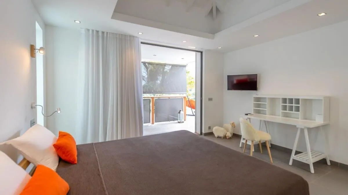 Classy and Serene Villa with Beach Views Petit Cul-de-Sac 0*,  Saint Barthelemy